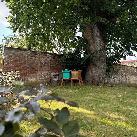 Logis Hotel-Restaurant - Le Moulin D'Artres Dış mekan fotoğraf