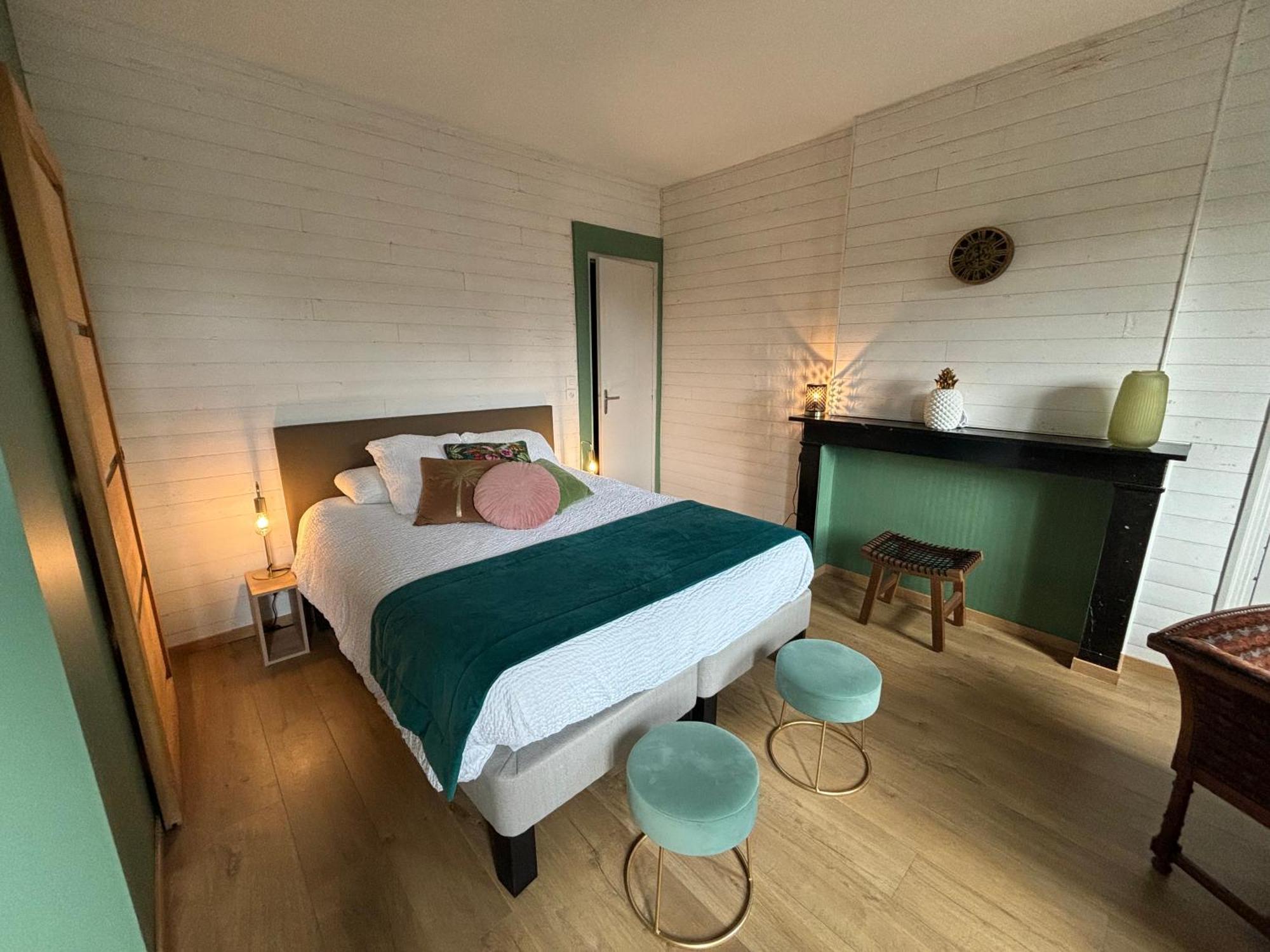 Logis Hotel-Restaurant - Le Moulin D'Artres Dış mekan fotoğraf