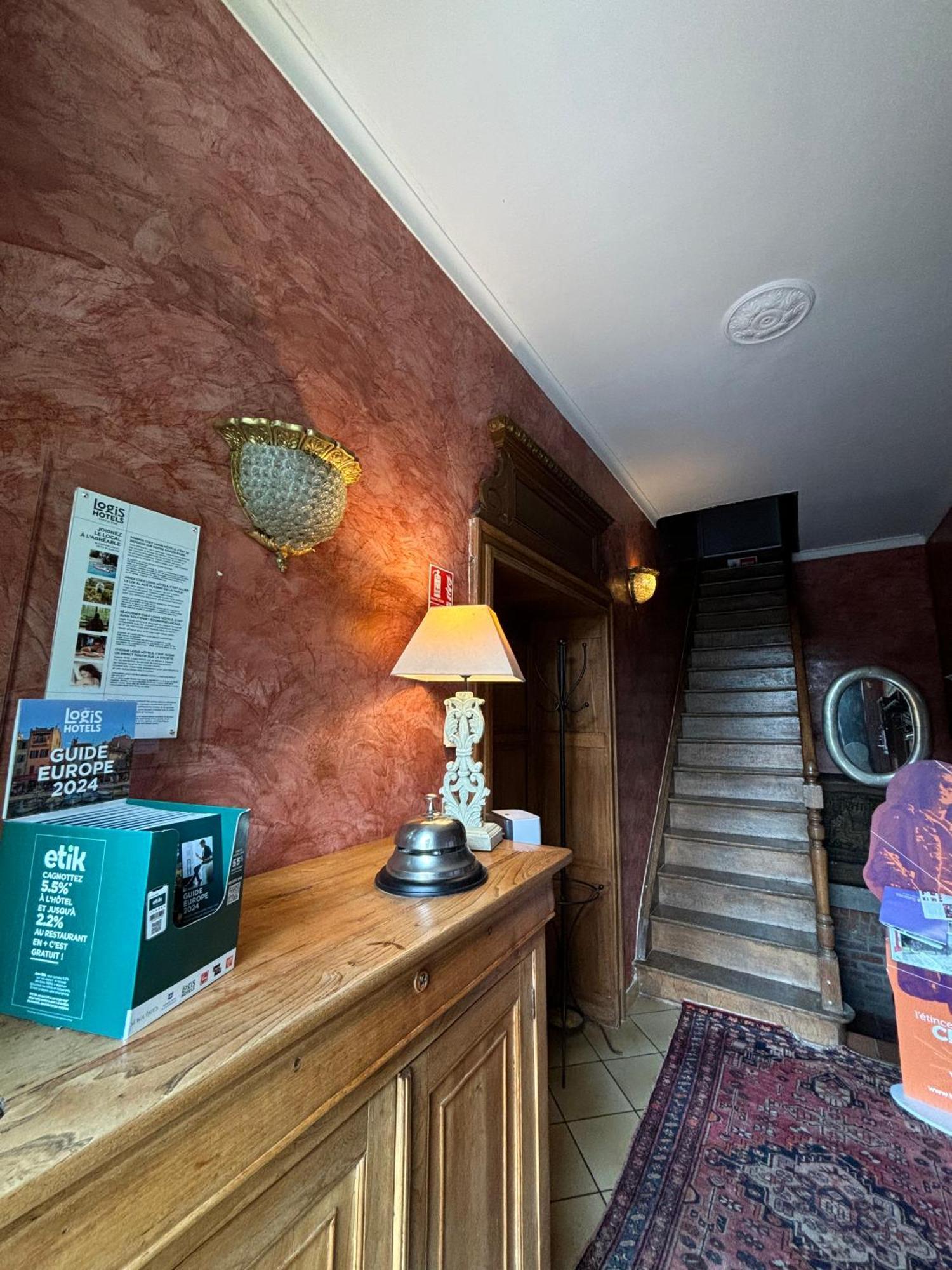 Logis Hotel-Restaurant - Le Moulin D'Artres Dış mekan fotoğraf